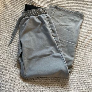 Women’s Nike sweatpants